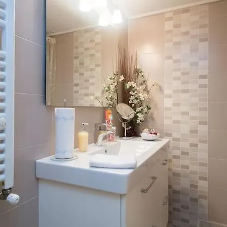 Top-rated 1-bedroom In The Heart Of شقة أثينا